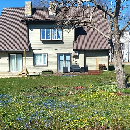 Meie Hiiumaa Majutus Kaerdlas المظهر الخارجي الصورة